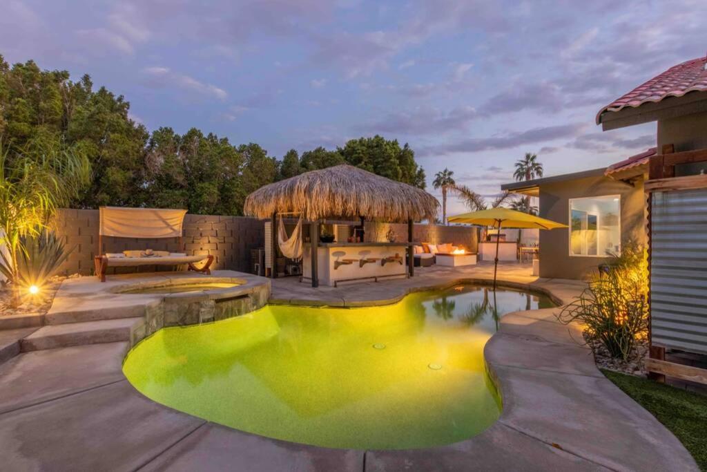 Desert Paradise Salt Water Pool & Spa 1 Mile To Coachella Fest Indio Εξωτερικό φωτογραφία
